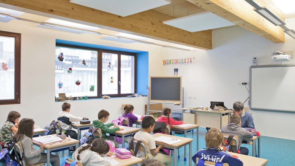 Scuola Elementare in legno BBS a Monterosso, Cuneo